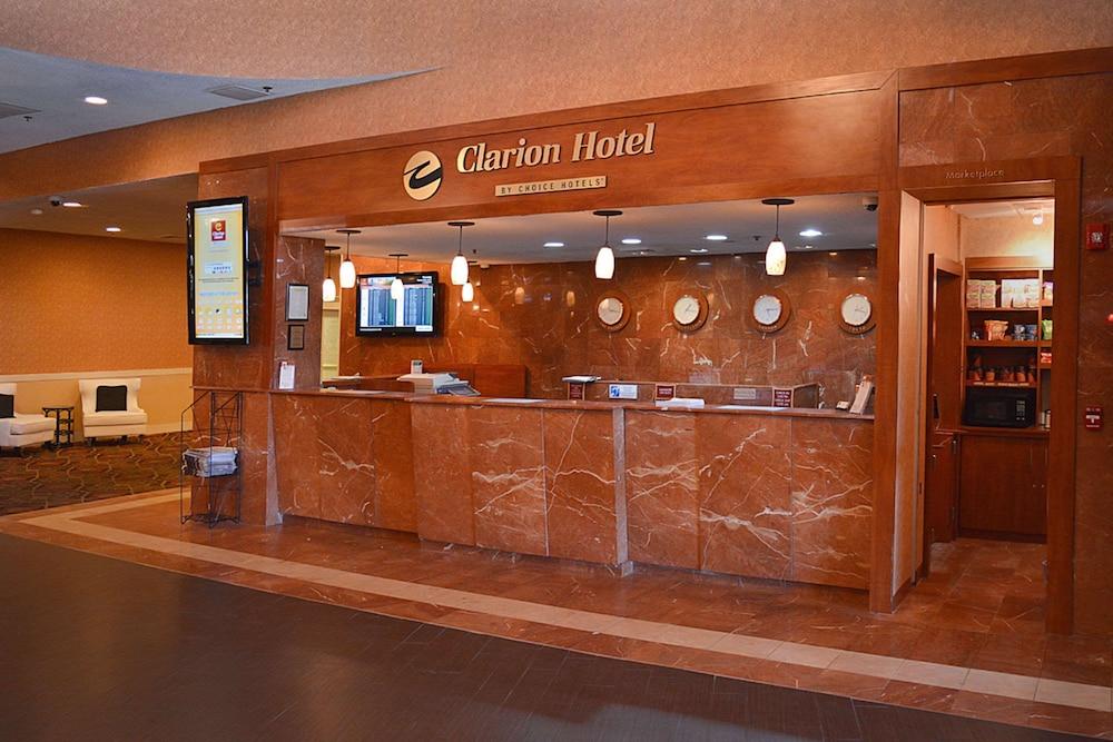 Clarion Hotel Philadelphia International Airport photo 6