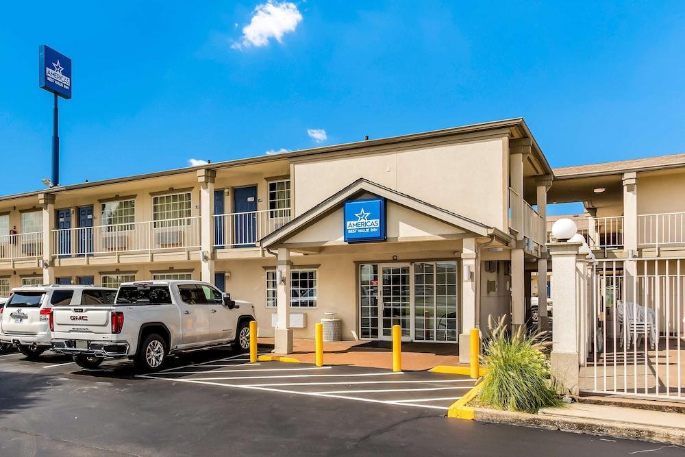 Americas Best Value Inn Bowling Green photo 5