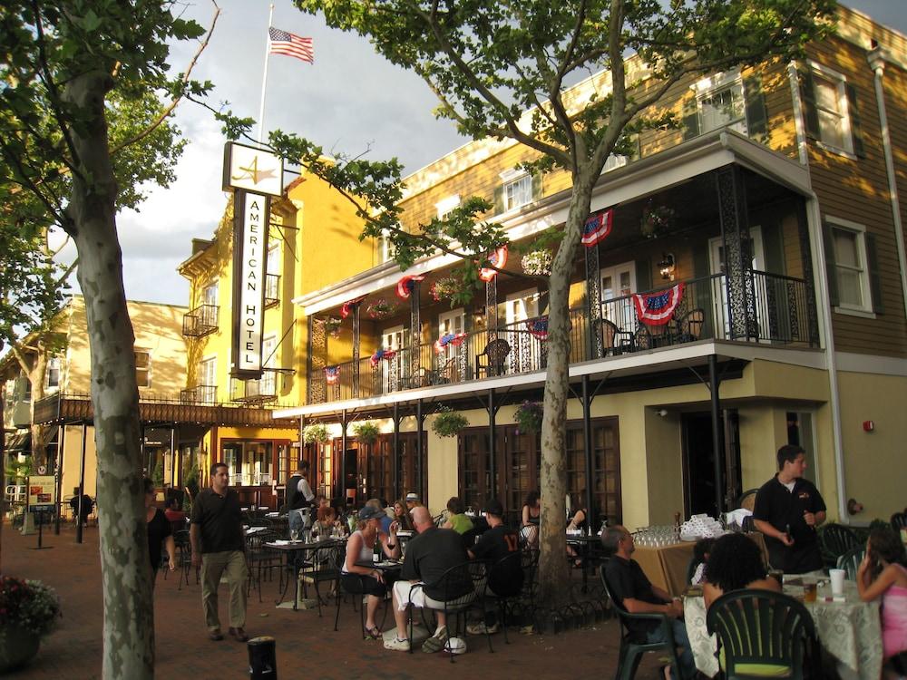 American Hotel photo 1