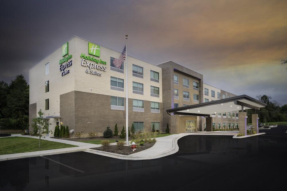 Holiday Inn Express Brevard City Center by IHG photo 1