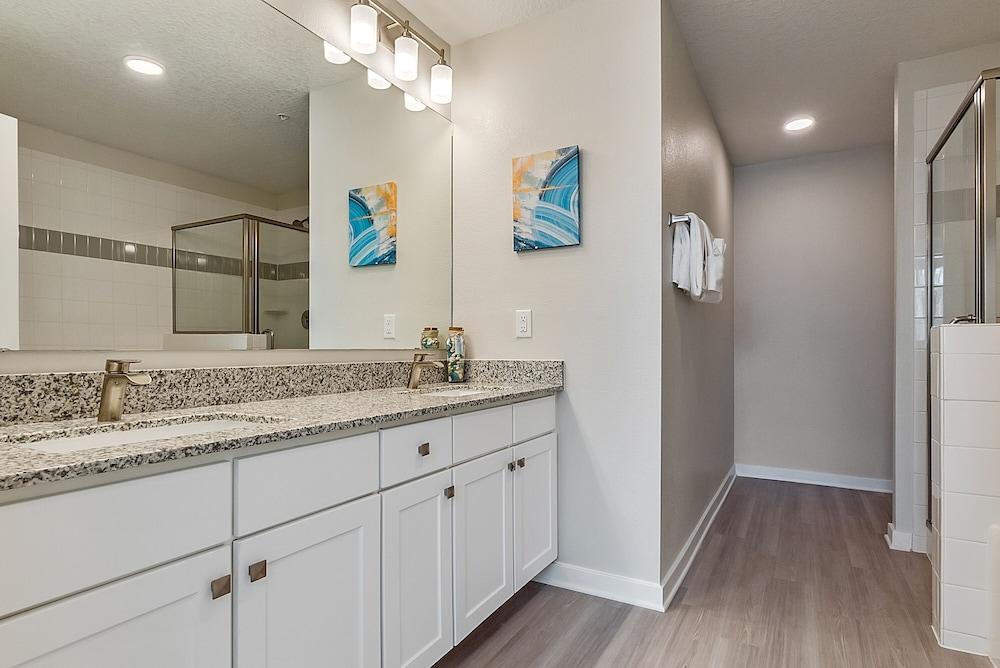 Vista Cay by Orlando Resort Rentals on Universal Boulevard photo 55