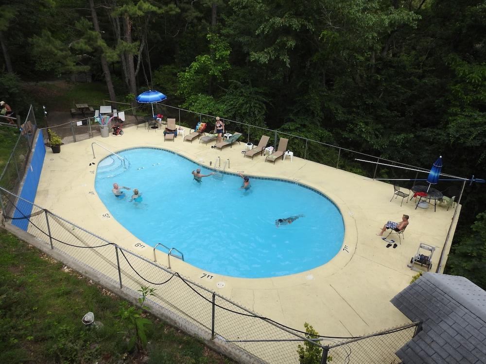 The Trails Inn photo 32