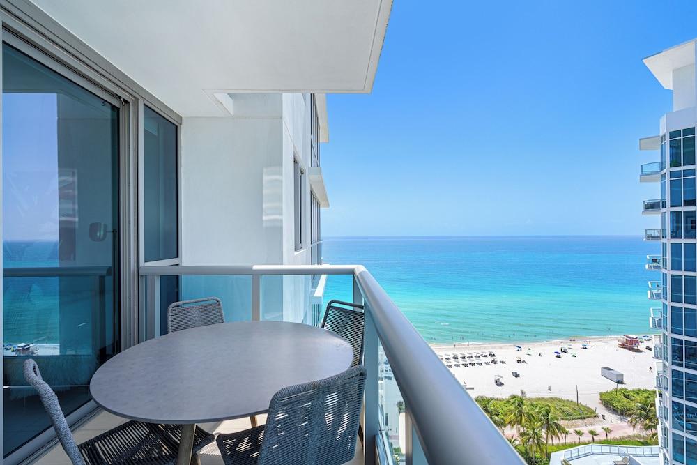 Dharma Home Suites Miami at Monte Carlo photo 28