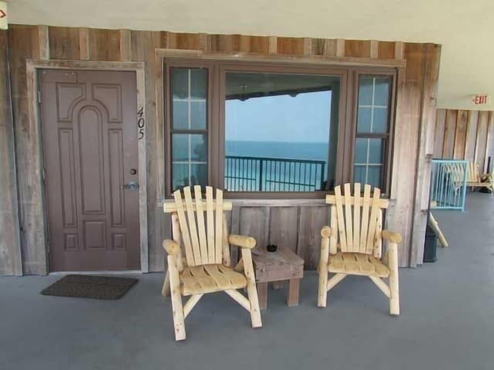 The Driftwood Resort photo 17