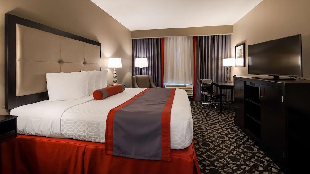 Best Western Plus Laredo Inn & Suites photo 5
