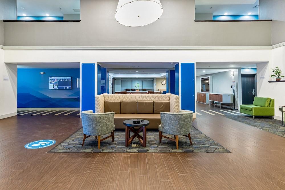 Holiday Inn Express Harlingen by IHG photo 57