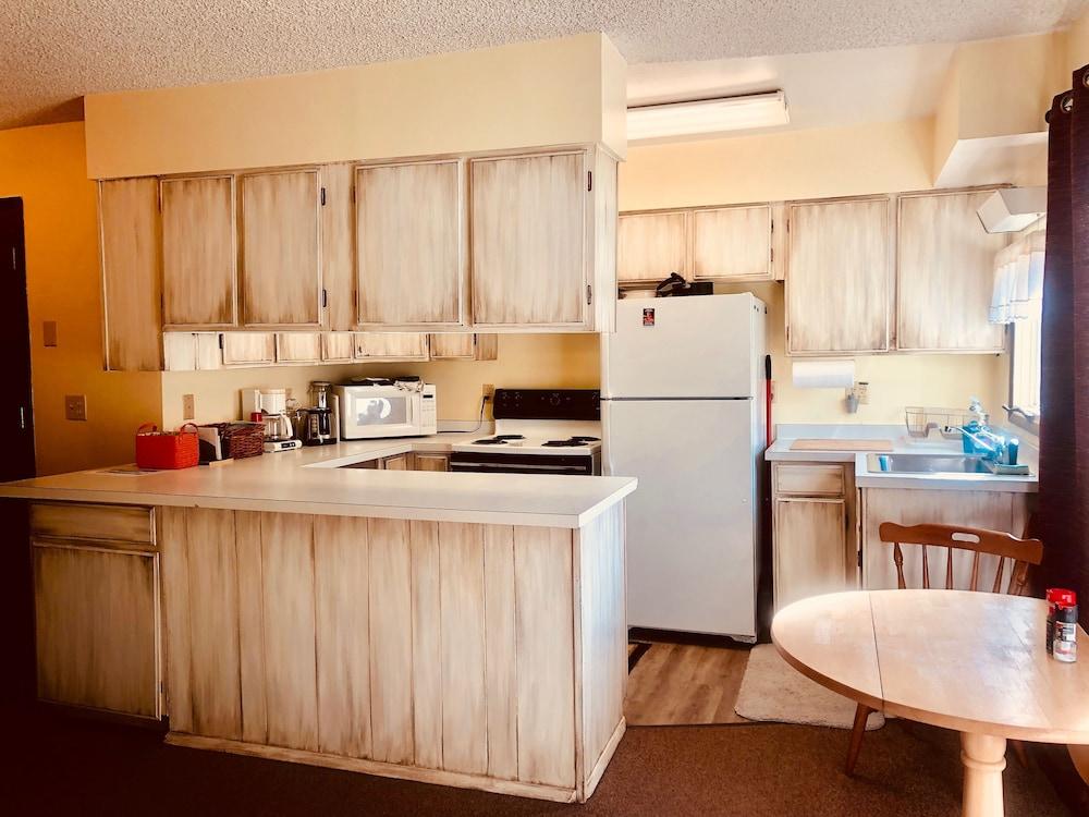 Driftwood Inn and Seaside Lodges photo 90