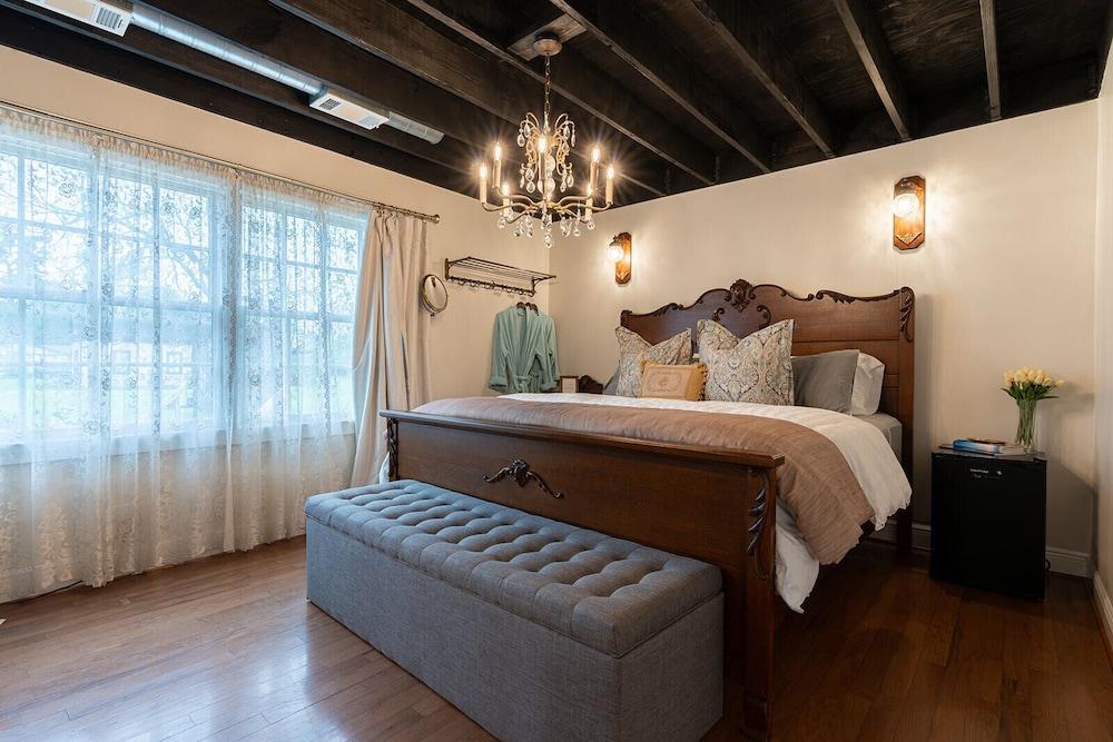 The August Inn photo 3