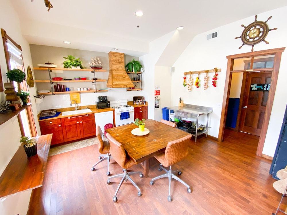 International Travelers House Hostel \- Downtown San Diego Little Italy. photo 77