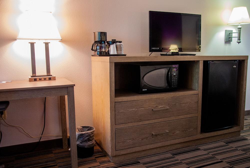 Kemah Edgewater Hotel, SureStay Collection by Best Western photo 11