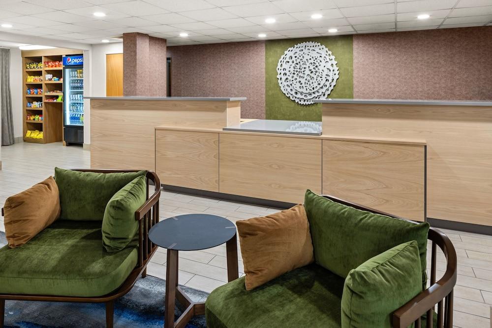 Fairfield Inn & Suites Columbus East photo 5
