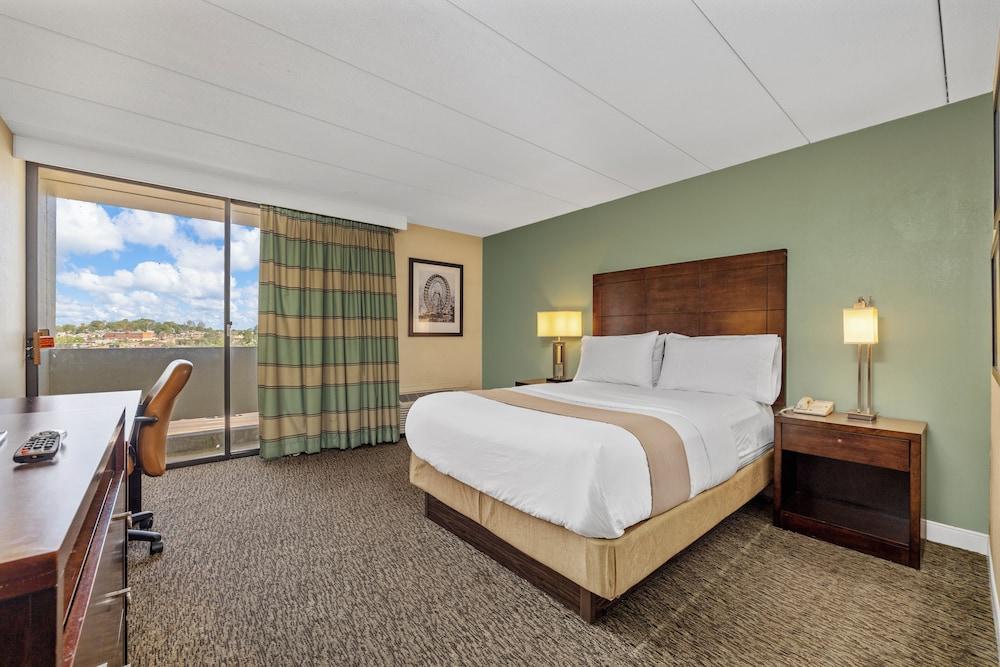Forest Park Hotel by MDR photo 10