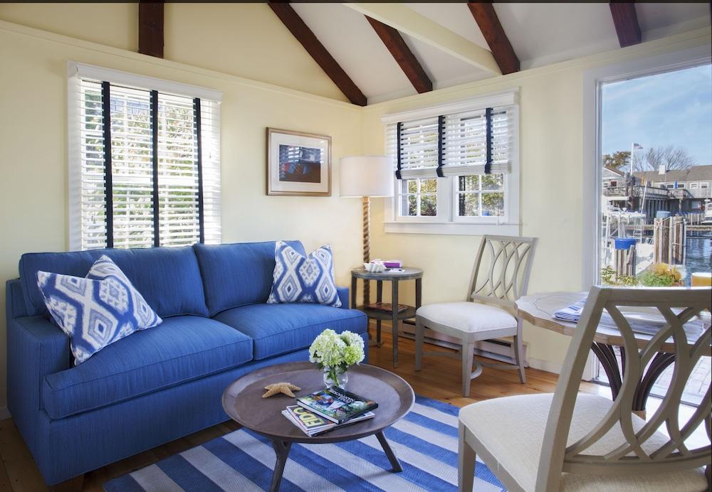 The Cottages at Nantucket Boat Basin photo 28