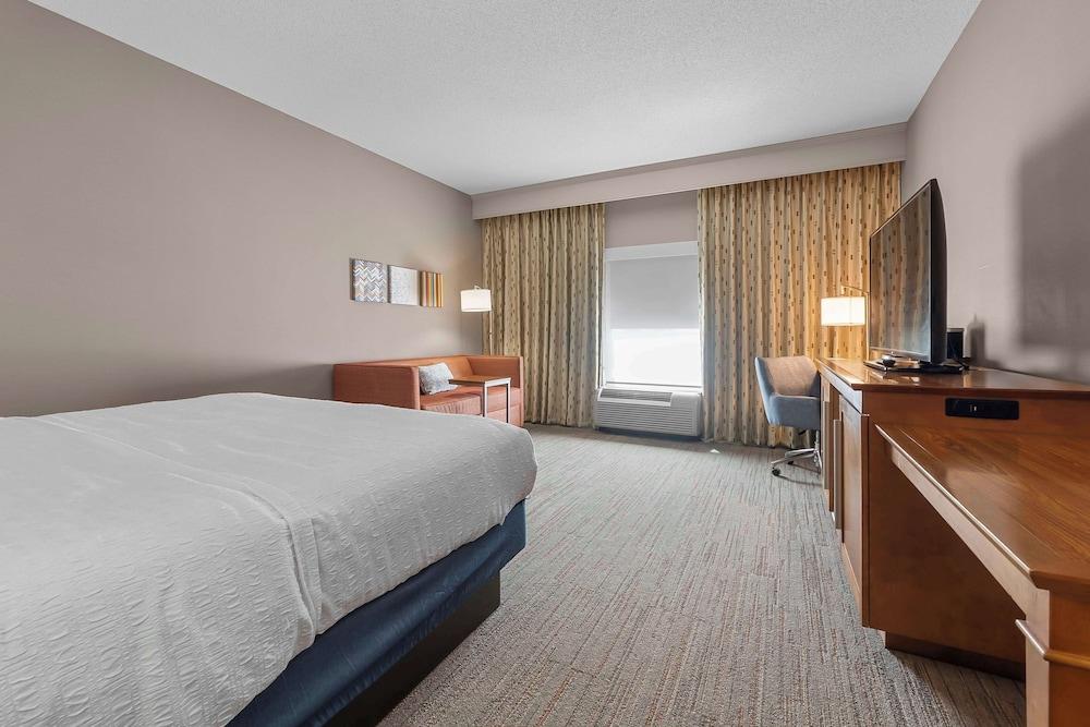 Hampton Inn Cape Girardeau I 55 East photo 43