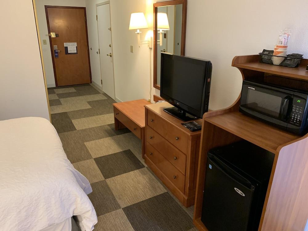 Comfort Inn & Suites Mt. Holly - Westampton photo 86