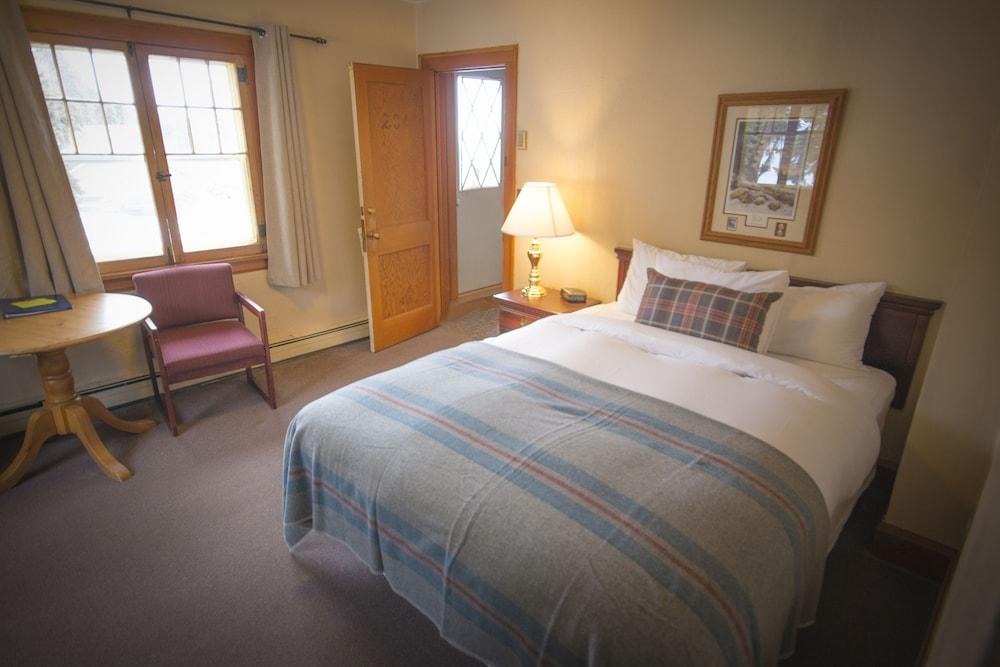 Cascade Lodge photo 50
