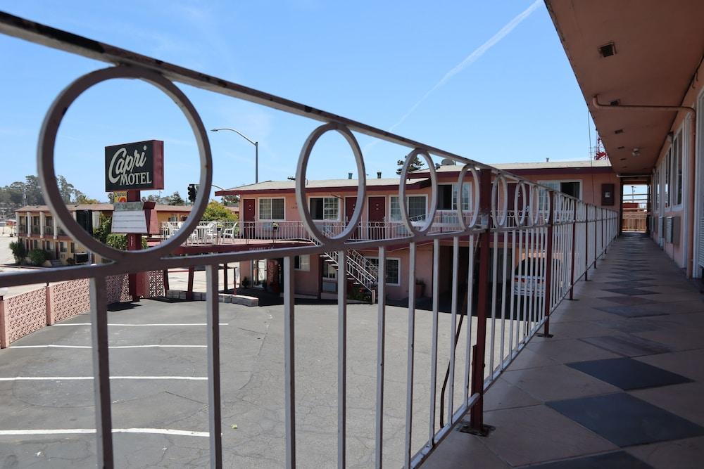 Capri Motel photo 18