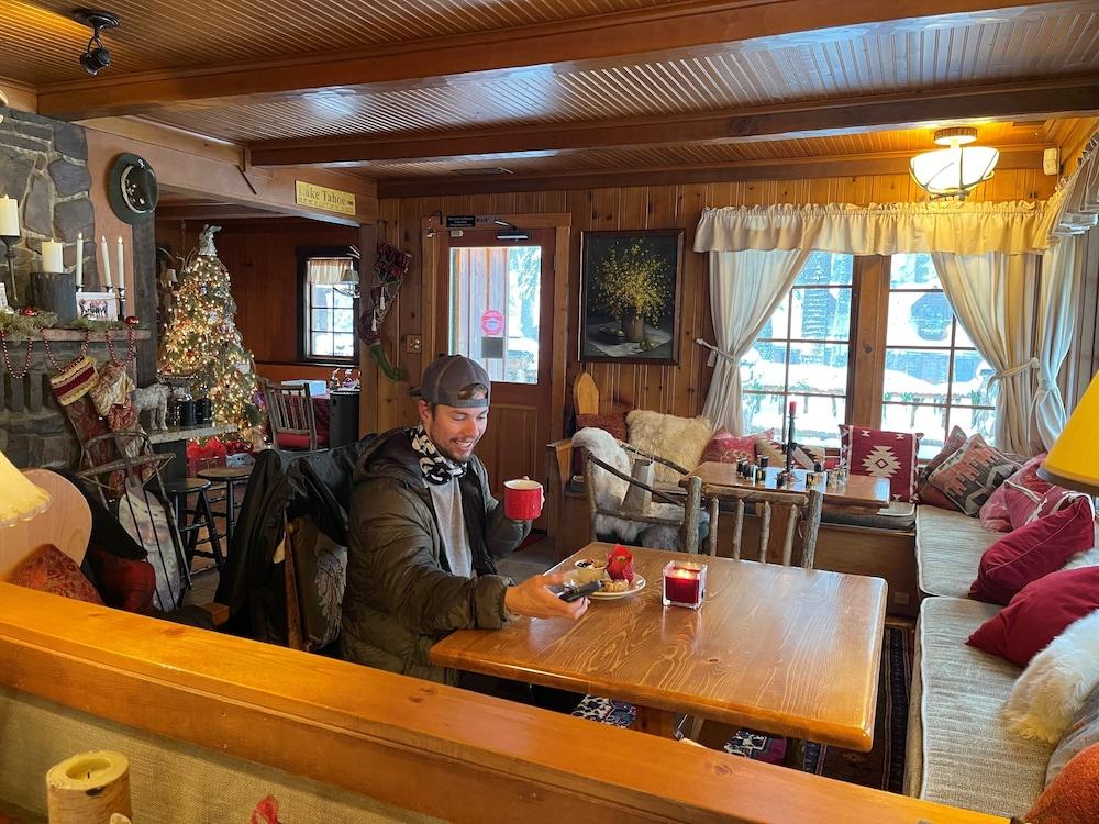 The Cottage Inn photo 3