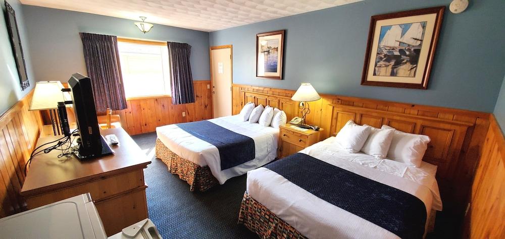 The Lake Motel photo 85