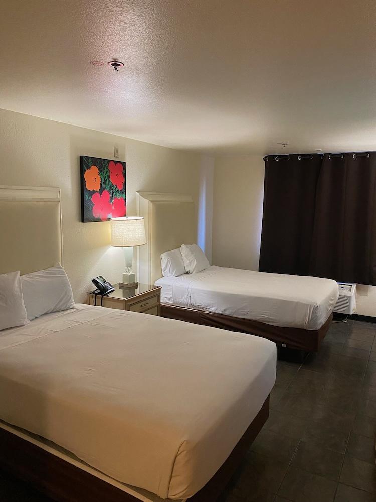 Hotel Jefe at Ojos Locos photo 42