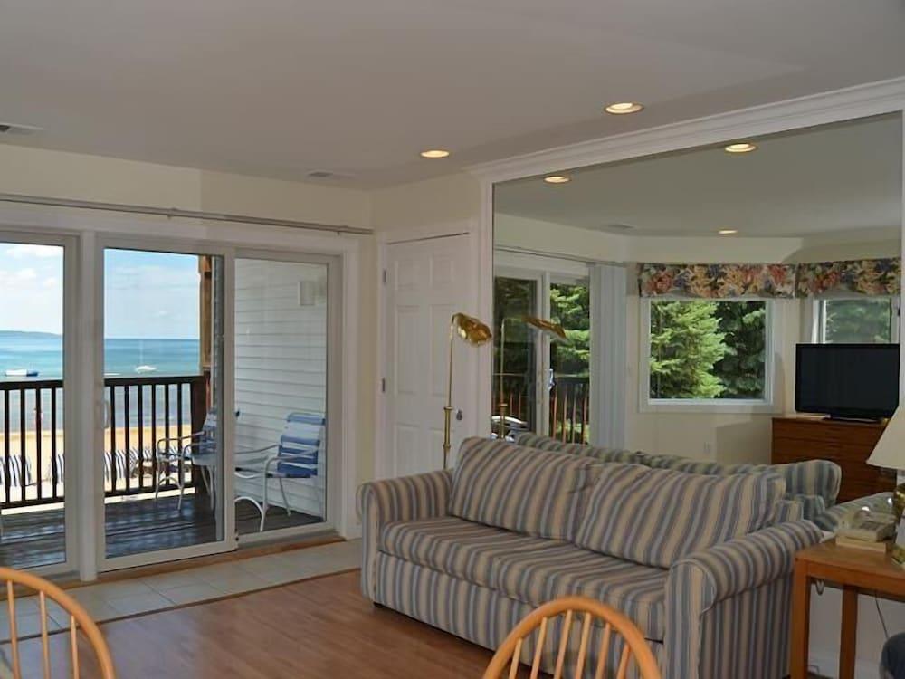 Beach Condominium Hotel photo 69