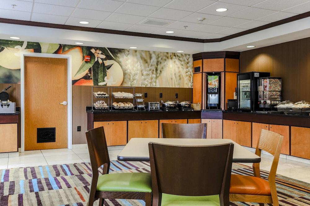 Fairfield Inn & Suites Wilkes-Barre Scranton photo 28