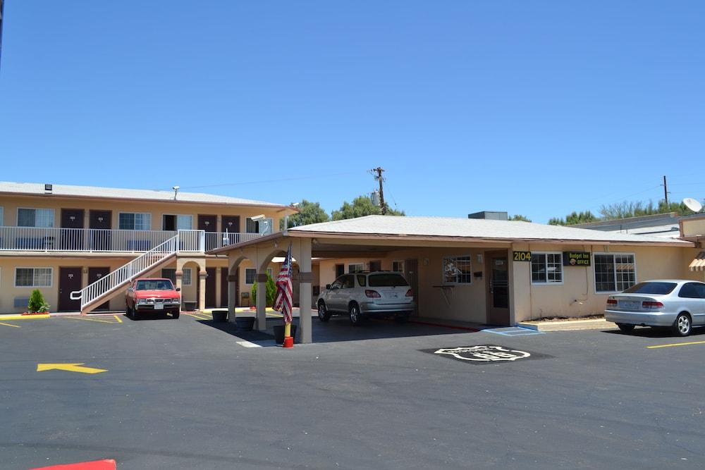 Budget Inn of Needles photo 5