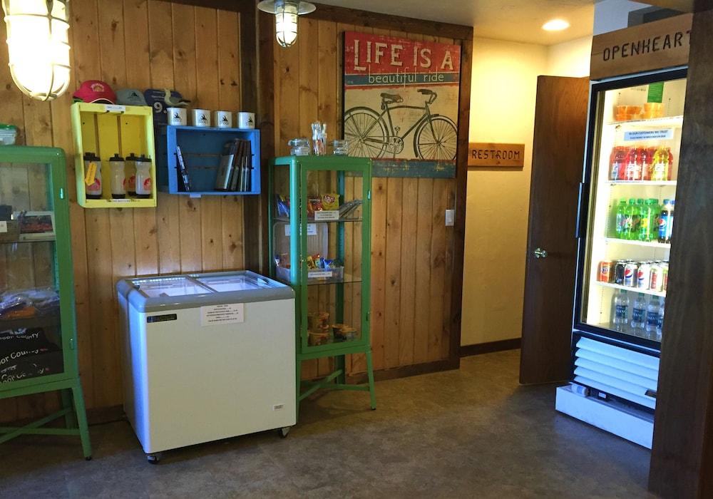 Open Hearth Lodge photo 38