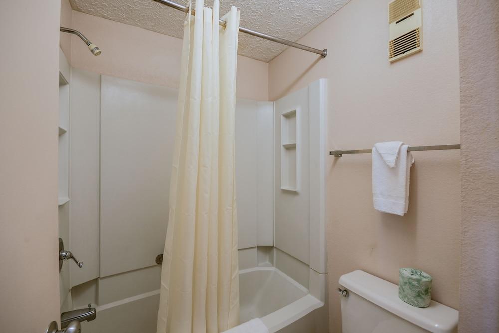 Budget Inn Norfolk Va photo 15