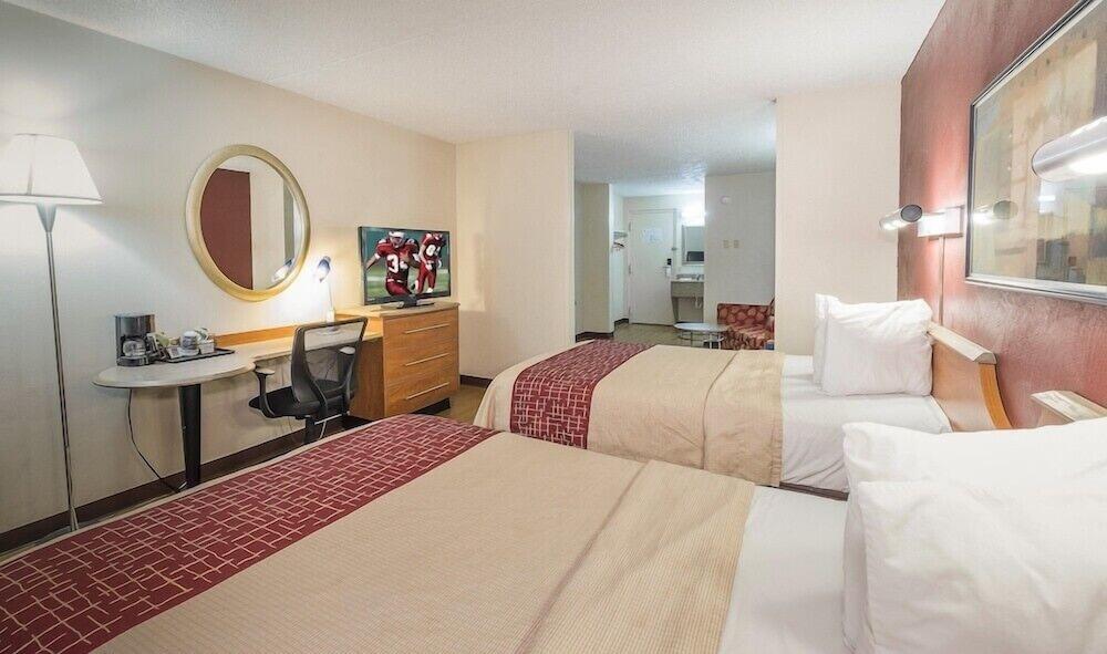 Sycamore Suites photo 3