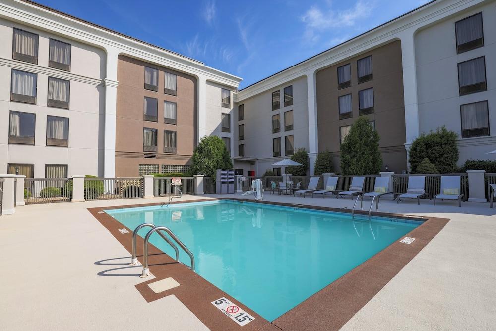 Holiday Inn Express Burlington by IHG photo 31