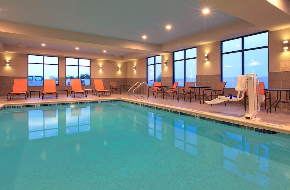 Hampton Inn Snyder TX photo 12