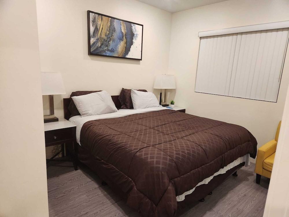 Urban Chic Apart-Hotels in Central LA photo 18