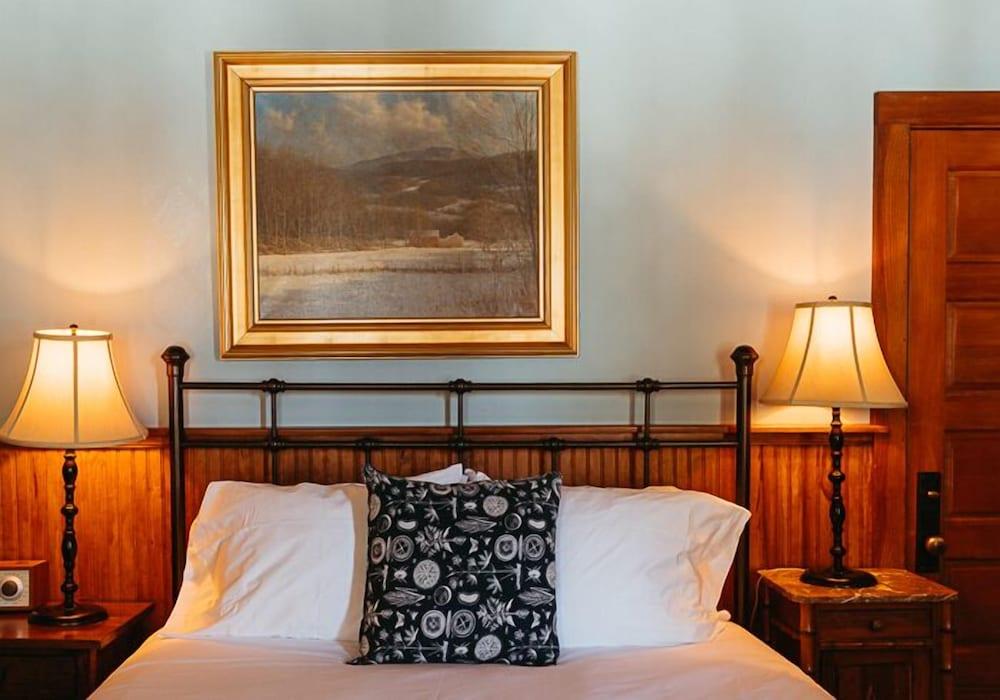 Deer Mountain Inn photo 7