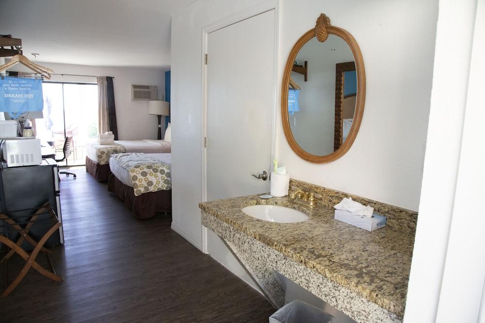 Dream Inn photo 46