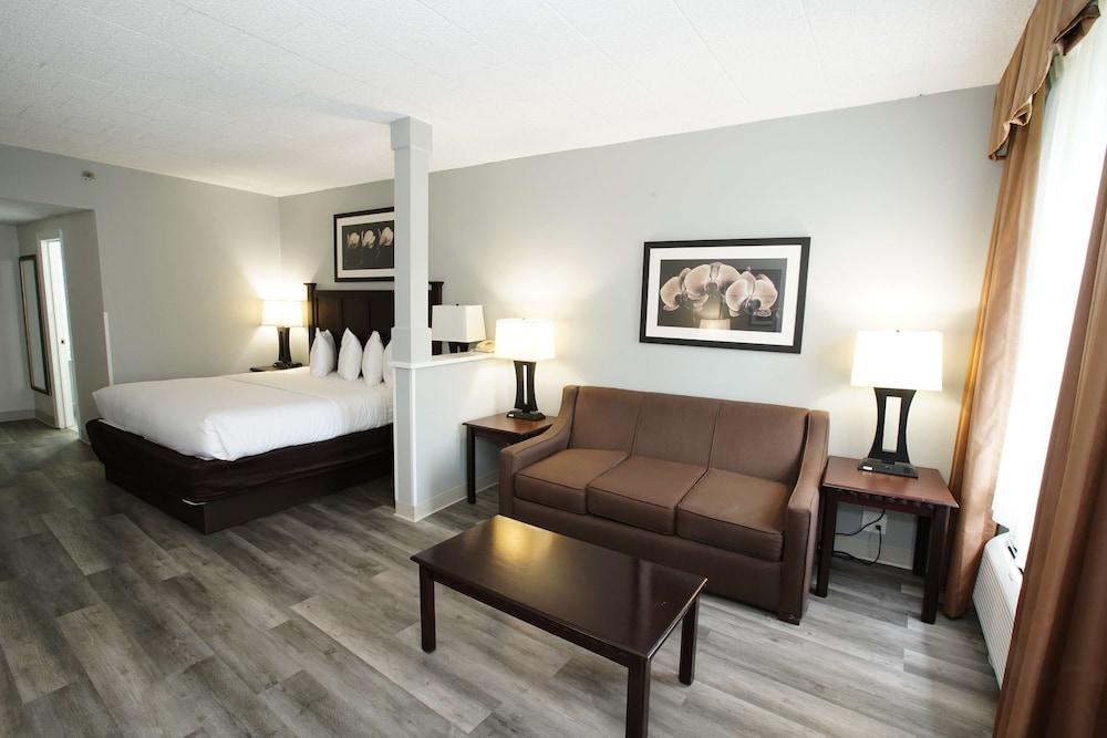 Best Western Paramus Hotel & Suites photo 37