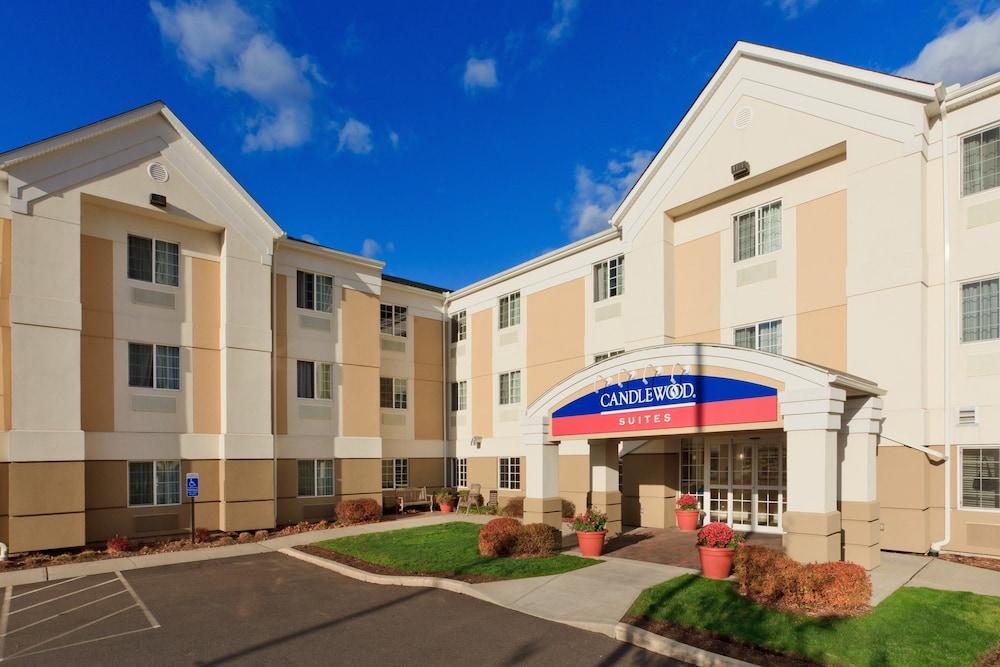 Candlewood Suites Windsor Locks Bradley Arpt by IHG photo 21