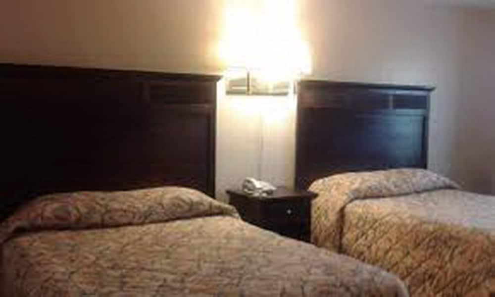 Loyalty Inn photo 7