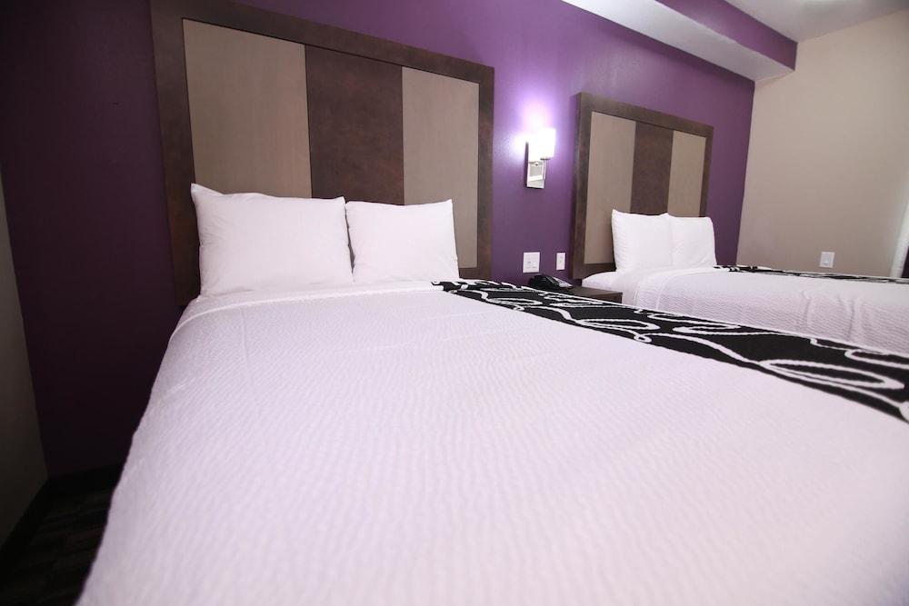 Home Inn and Suites photo 51