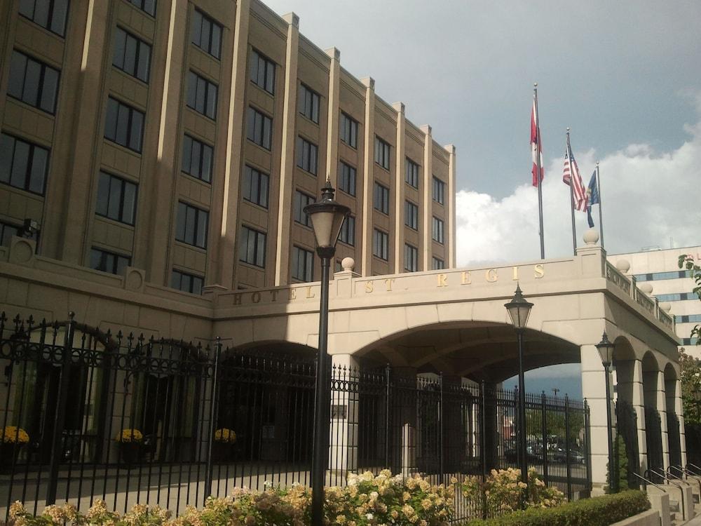 Hotel St. Regis photo 1
