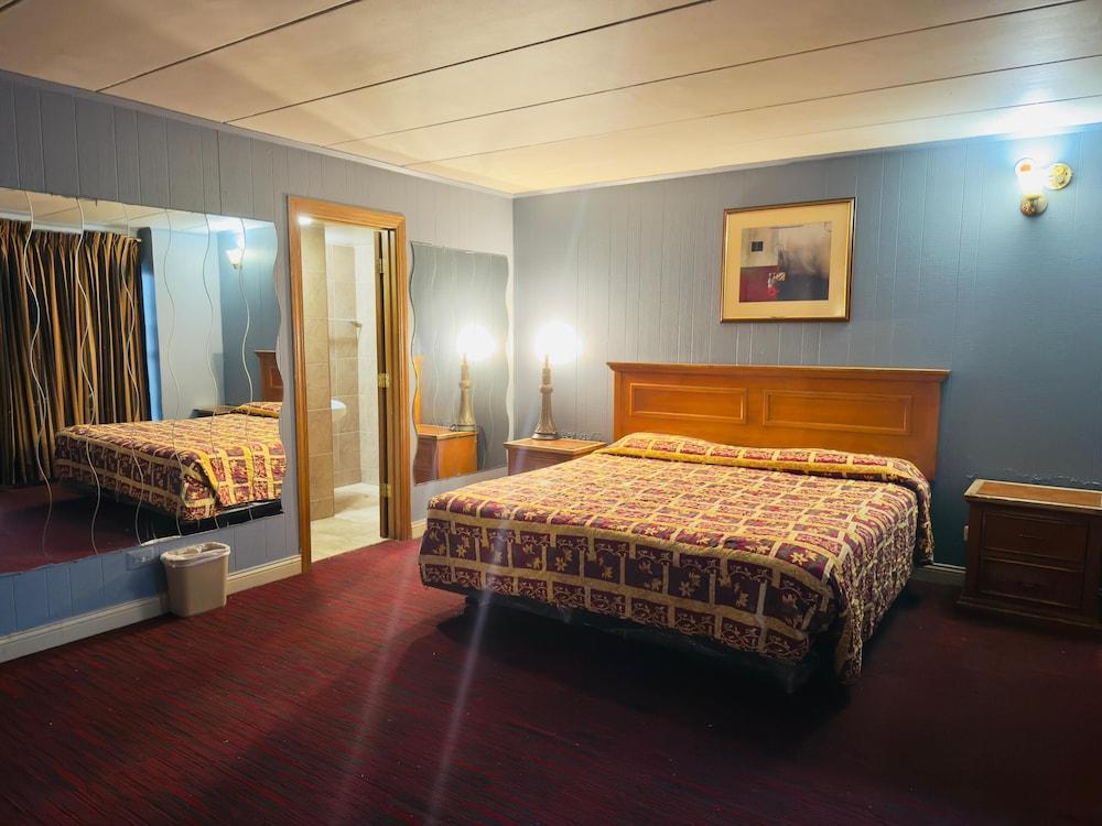 Admiral Motel By Oyo Chicago I-94 photo 4