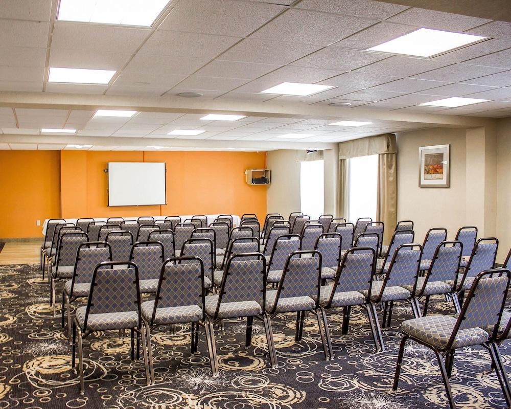 Comfort Inn Wethersfield - Hartford photo 21
