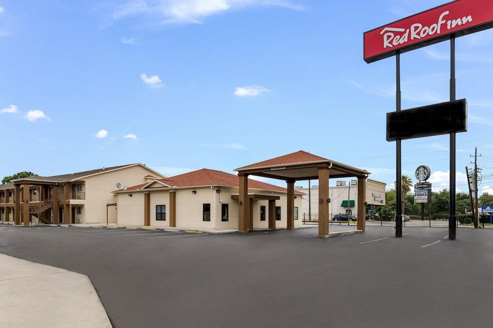 Red Roof Inn Houston – Spring North photo 1