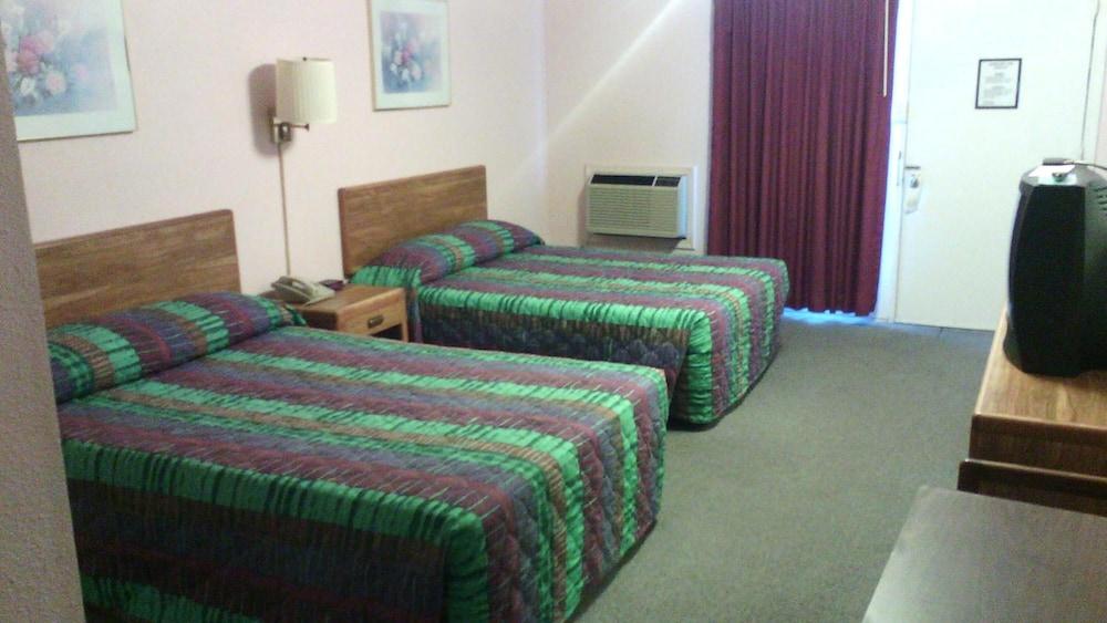 Mountain Country Inn photo 22