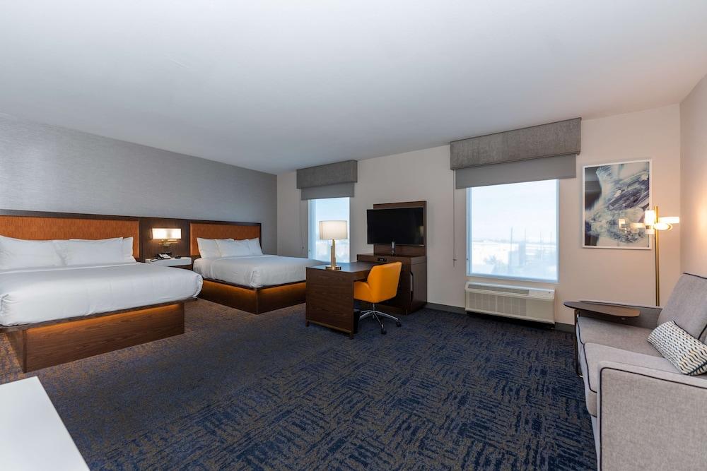 Hampton Inn & Suites Houston Sugar Land photo 31