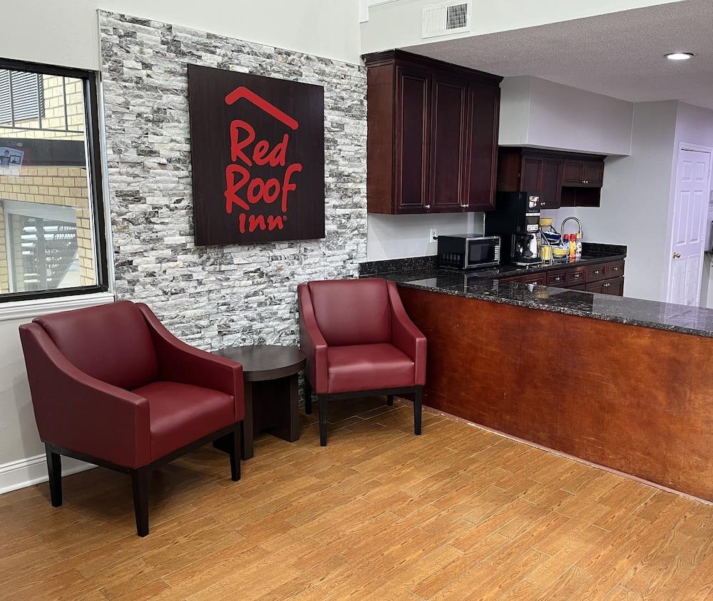 Red Roof Inn Rockingham photo 8