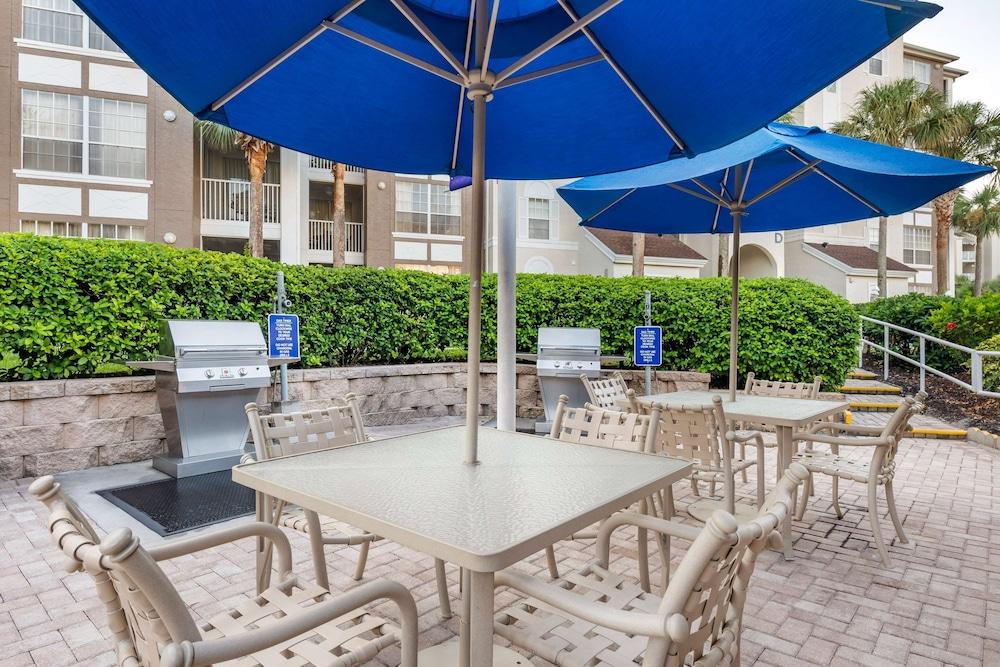 Hilton Vacation Club Grande Villas Orlando photo 13