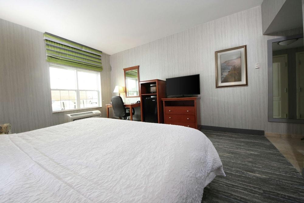 Hampton Inn Ellsworth/Bar Harbor photo 14