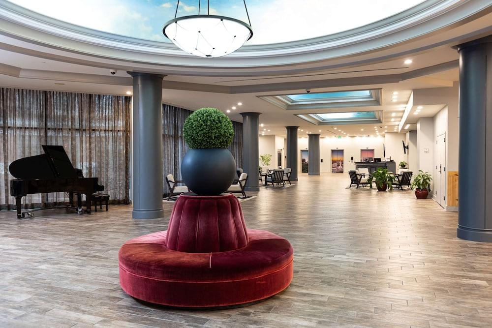 Inn at the Colonnade Baltimore - a DoubleTree by Hilton photo 6