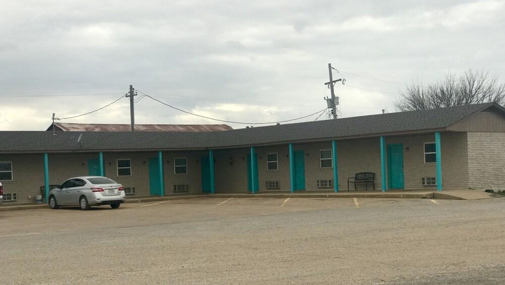 Trend Motel and RV Park photo 9